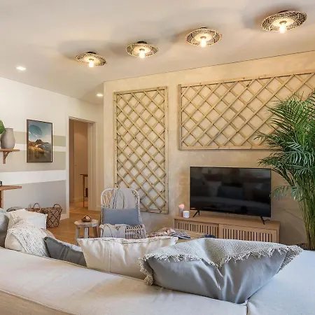 Karimata - 2 Bedrooms And Parking In Arroios דירה ליסבון