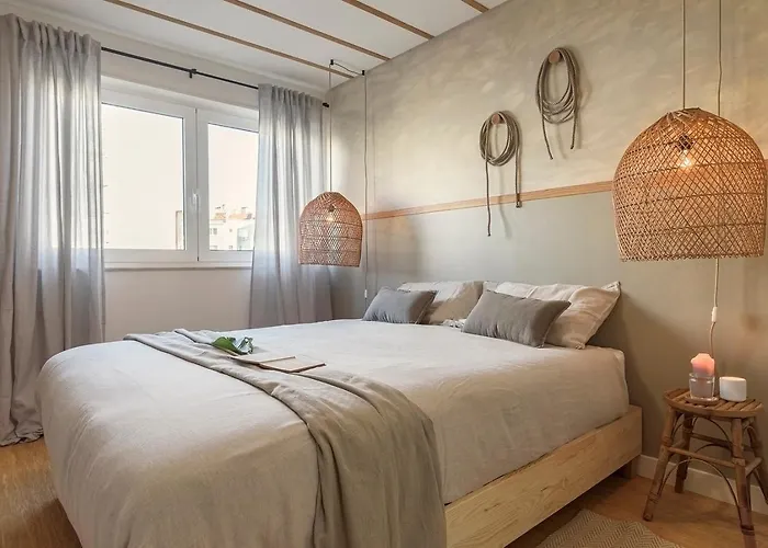 Karimata - 2 Bedrooms And Parking In Arroios Apartamento